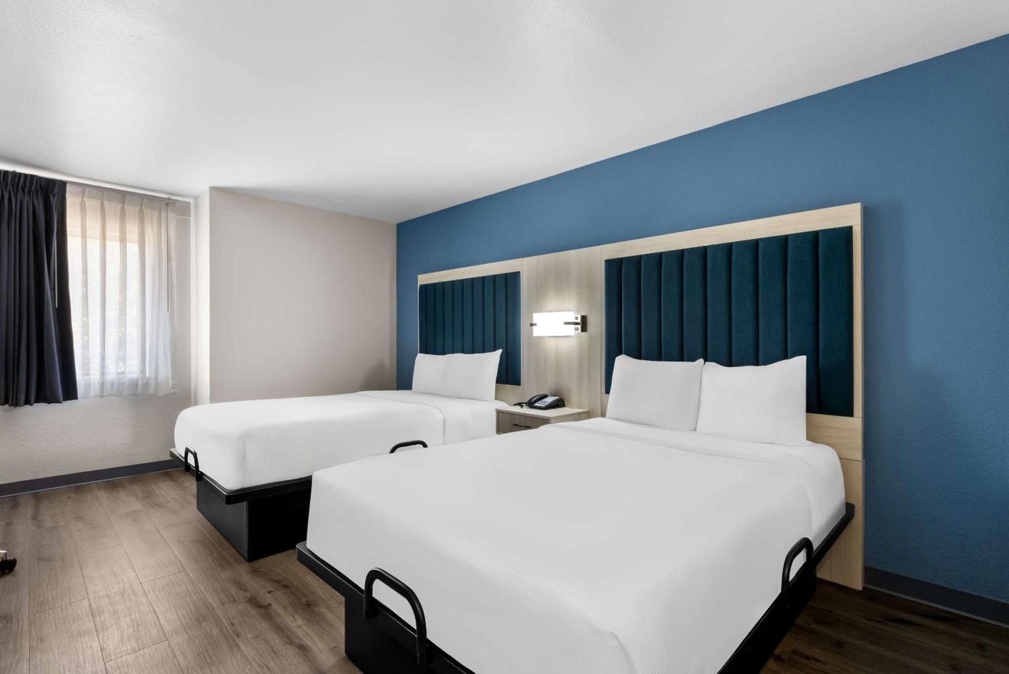 Park Inn By Radisson San Antonio Exterior foto